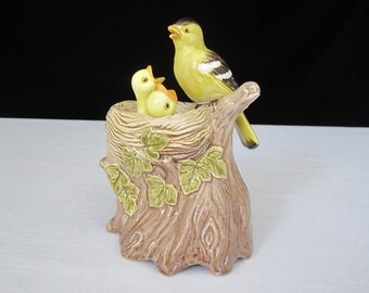 Nested Bird Music Box by Otagiri • Vintage 1979 Hand Decorated Ceramic Yellow Baby Birds • Wind-Up Plays I'd Like to Teach the World to Sing