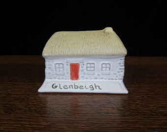 Irish Village Pottery Figurine Glenbeigh Thatched Cottage • Vintage Handmade Glazed Miniature Souvenir House • Crafted in Co. Kerry, Ireland