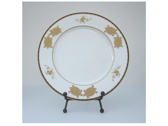 Mikasa Just Flowers 10-5/8" Dinner Plate Mikasa Just Flowers 10-5/8" Dinner Plate