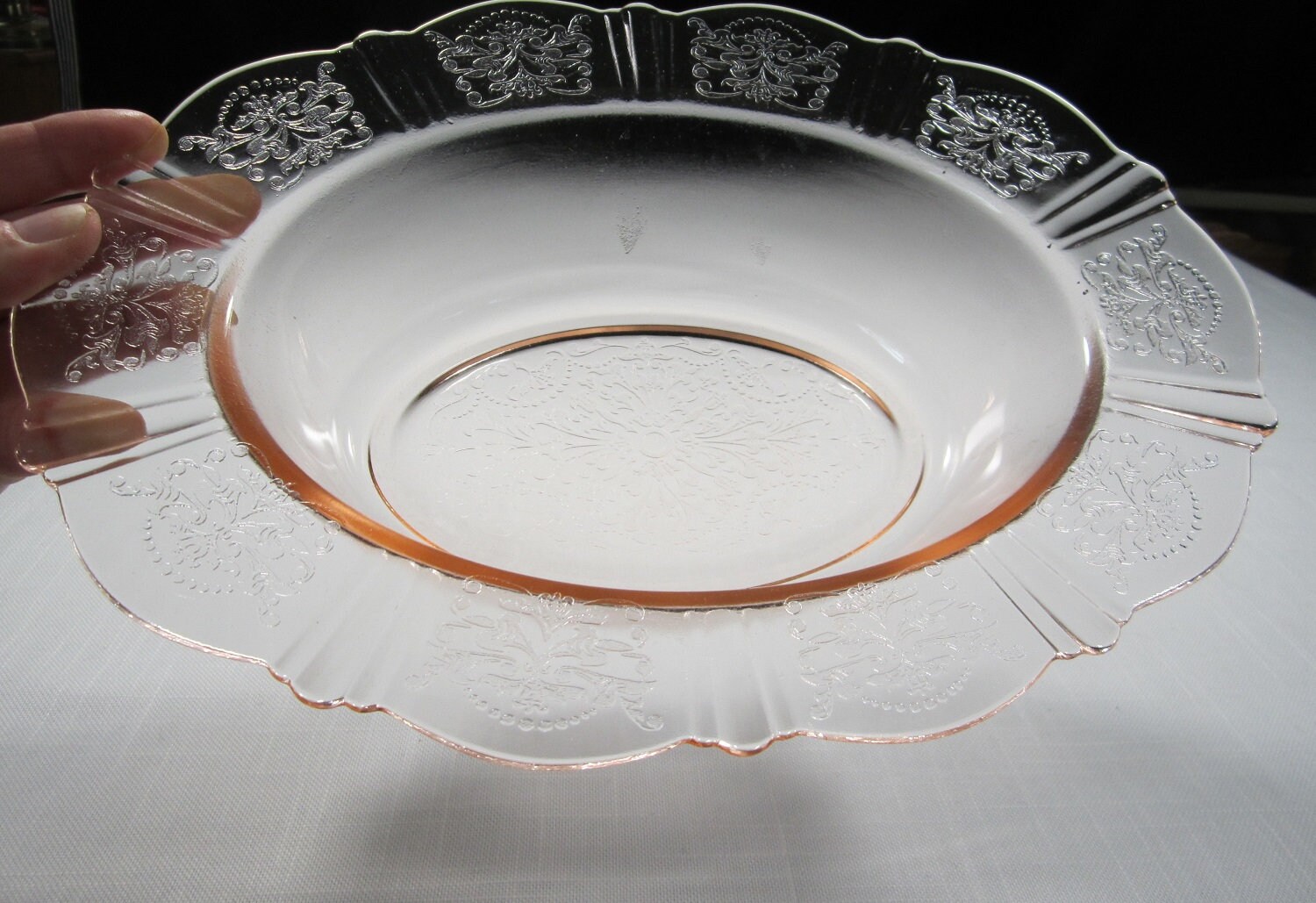 11" American Sweetheart Pink Serving Bowl by MacBeth Evans • Large Oval Vintage 1930s Depression Glass • Iconic Embossed Design• Made in USA