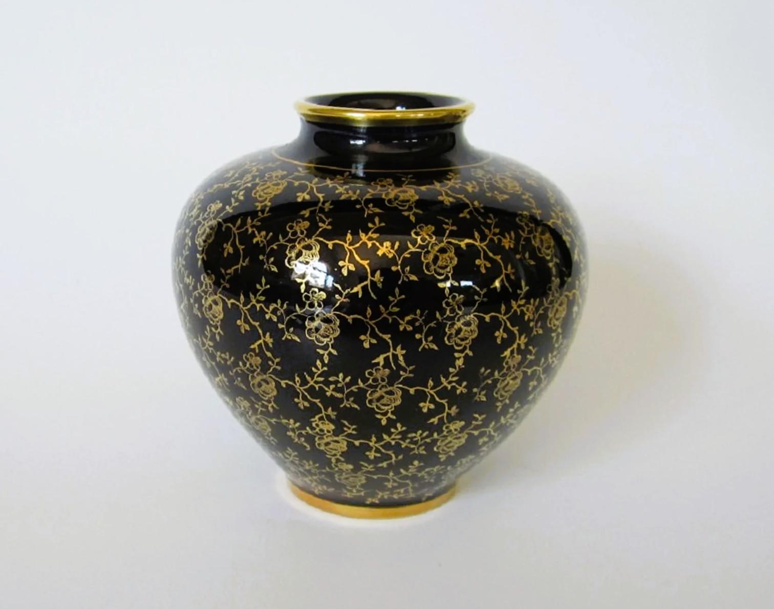 3 1/2" Bud Vase Cobalt Blue with Gold Gilt 'Capri' by Alboth & Kaiser AL-KA Kunst • Vintage Floral Echtcobalt Porcelain Kronach • Bavaria