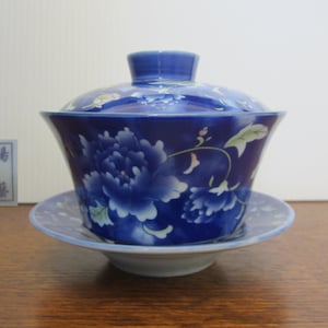 Chinese Porcelain Gaiwan Lidded Tea Bowl and Saucer, Peony Floral Motif • Glossy Cobalt Blue, Green Pink, Celadon • Kung Fu Ceremony Utensil