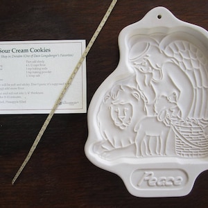 Peace Angel 1993 Cookie Mold by Longaberger • Vintage Holiday Baking Shortbread Form w/Box & Recipes • Cute Christmas Animals, Lamb Lion USA