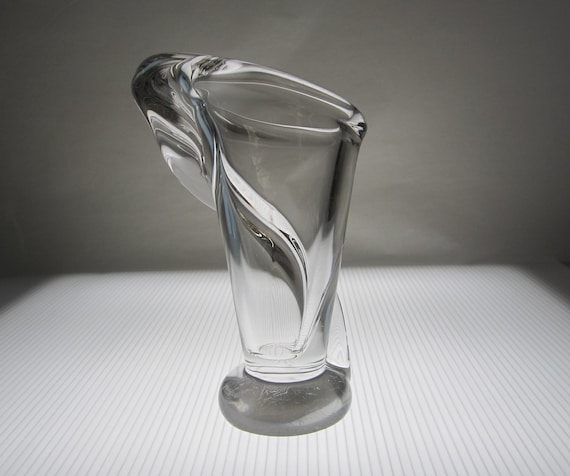 Vintage Vannes-le-châtel Crystal Vase • Jack-in-the-pulpit Art