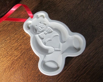 1991 Teddy Bear Cookie Mold by Pampered Chef • Vintage Cute Stoneware Cookie Decor Stoneware Bakeware Dishwasher Safe VT