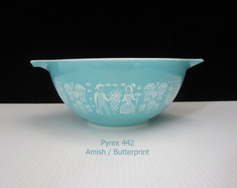 Pyrex 442 Amish Butterprint Mixing Bowl Nesting Cinderella • 1.5 Quart Vintage 1957 White on Turquoise • Spout Tab Handles Opal Ovenware USA