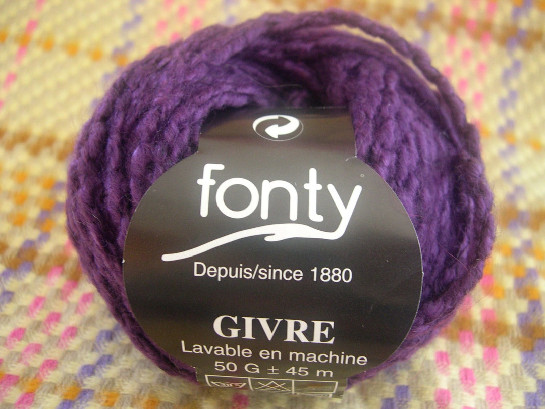 Wool Blend Purple Yarn Fonty Color 1140 Machine Washable. Contains 50