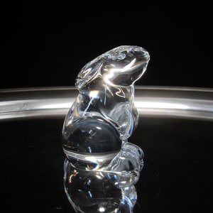 Baccarat Crystal Rabbit Sitting Figurine Vintage 2003 Retired No. 762520 Signed Authentic Seated Bunny Hare Miniature Sculpture . France image 4