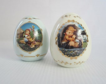 Hummel Porcelain Egg by Danbury Mint • Vintage 1994 Choice Apple Tree Girl or Umbrella Boy • Gold Trimmed Free Standing • Illustrated Kids