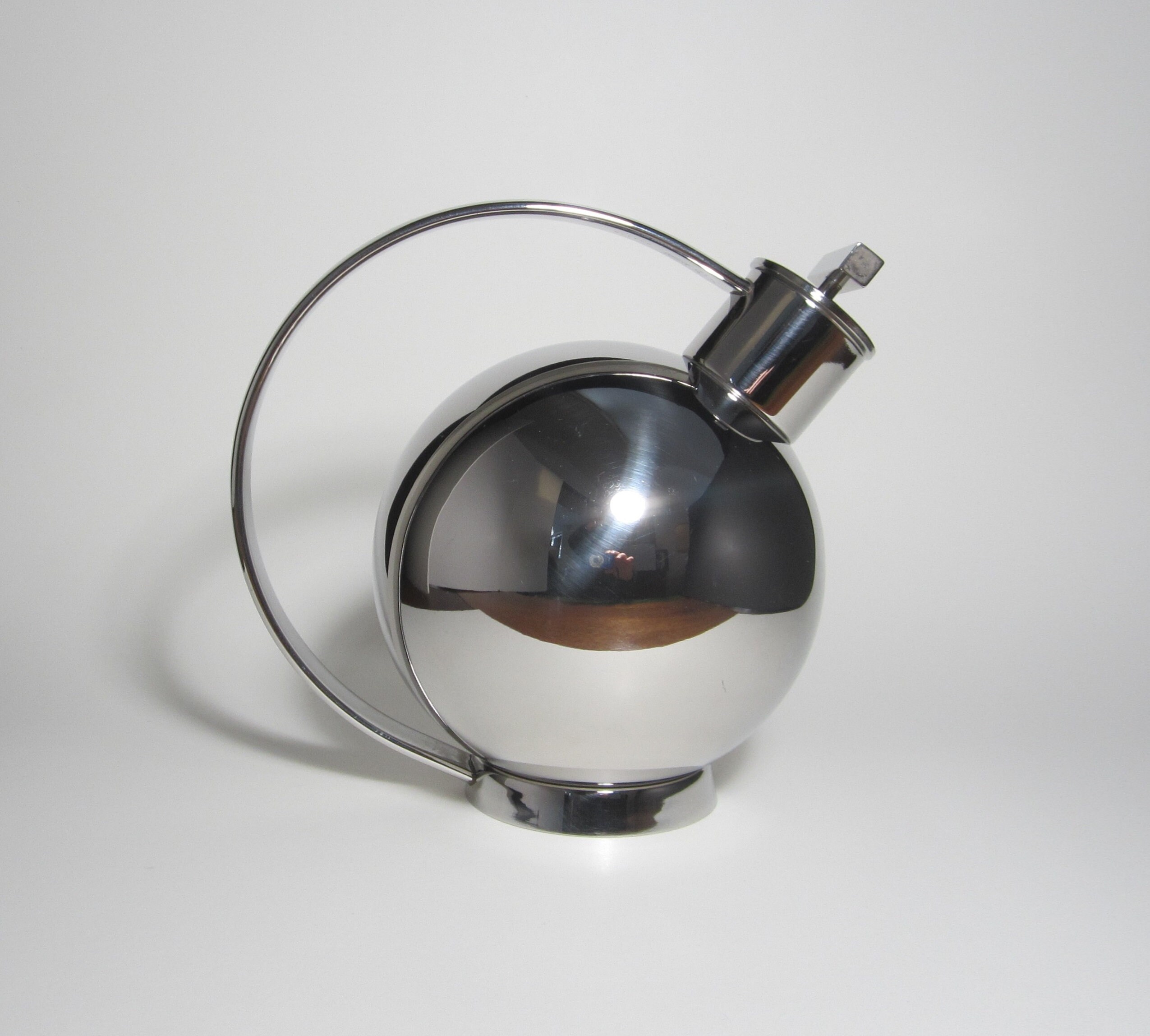 Officina Alessi Bauhaus Cocktail Shaker No 90021 La Tavola Di