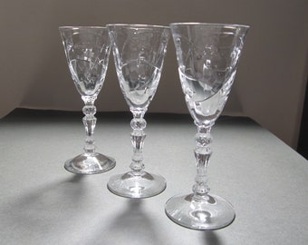 3-Pc Mulberry Cordial by Fostoria • Vintage 1940 Crystal Optic Cut #799 • Elegant and Classy Faceted Diamond Pattern Stem #6026 • Excellent!