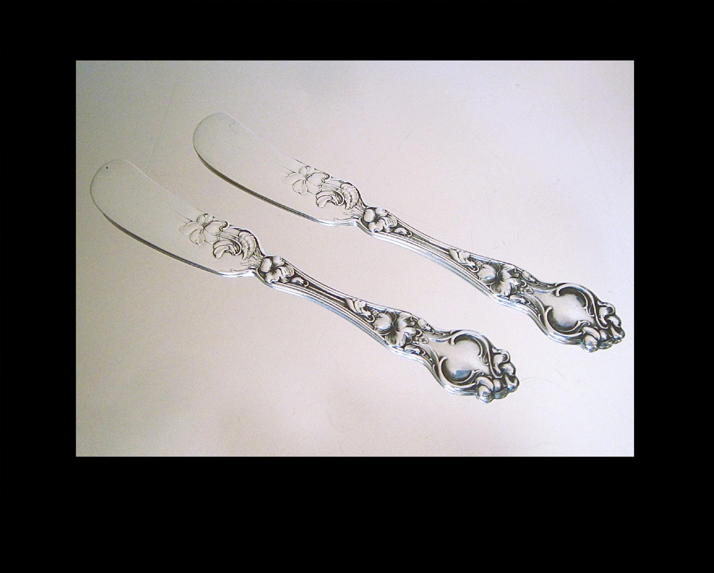 【BURKE & WALLACE】 スプーンホルダー 　兎のハンドル Wallace Sterling Silverware Patterns - Etsy