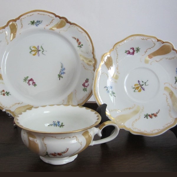 3-Pc Viktoria Trio Teacup, Saucer & Plate by Rosenthal Kronach-Germany • Vintage Floral Sprigs Gold Gilt Peach Luster Handpainted in Austria