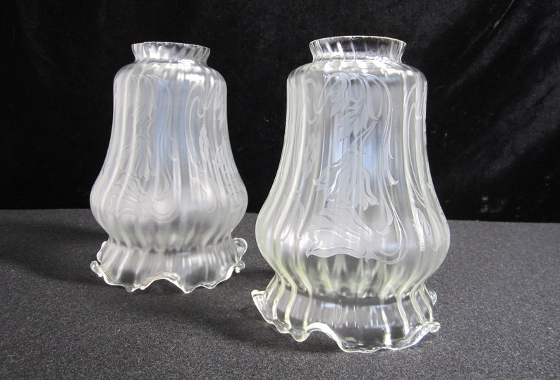2 Pc Vianne Etched Fl Glass Shade Set White Frosted Art Nouveau Tulip Ribbed Ruffled Curvy Vintage French Blown 1 4 Fitter Signed
