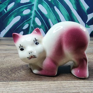 Vintage Ceramic Airwick Diffuser Cat in Pink