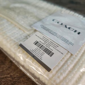 Vintage COACH Cable Knit Headband - White Cream Logo - New  display picture 1