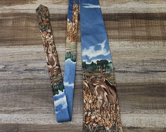 Wembley Animal Print Necktie, Hunters Deer/Buck Novelty Necktie, Wembley Big Sky Buck Necktie, Vintage 100% Silk Tie