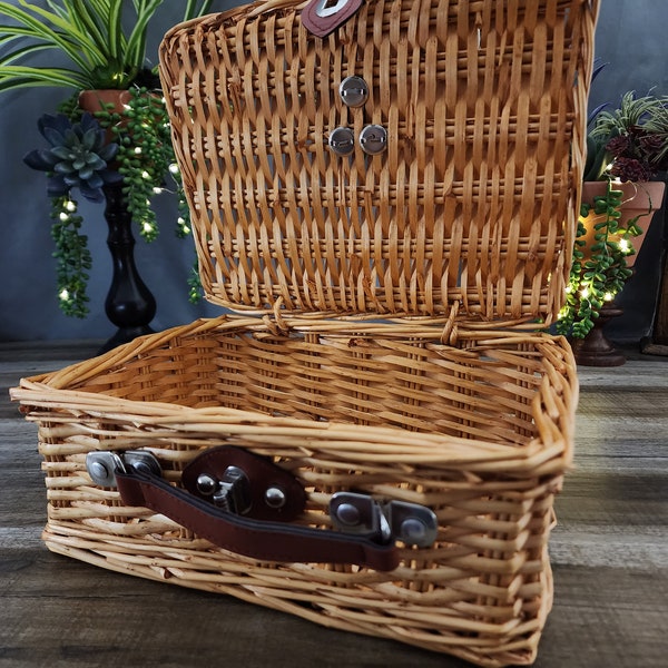 Wicker Picnic Basket Shop Online Etsy