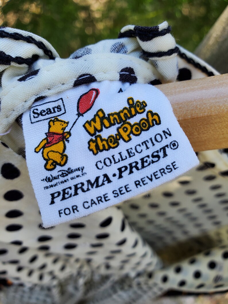 Child/'s Polka Dot Dress wApron Black Polka Dots Long Dress wLong Sleeves 70/'s SearsWinnie the Pooh PERMA-PREST Dress