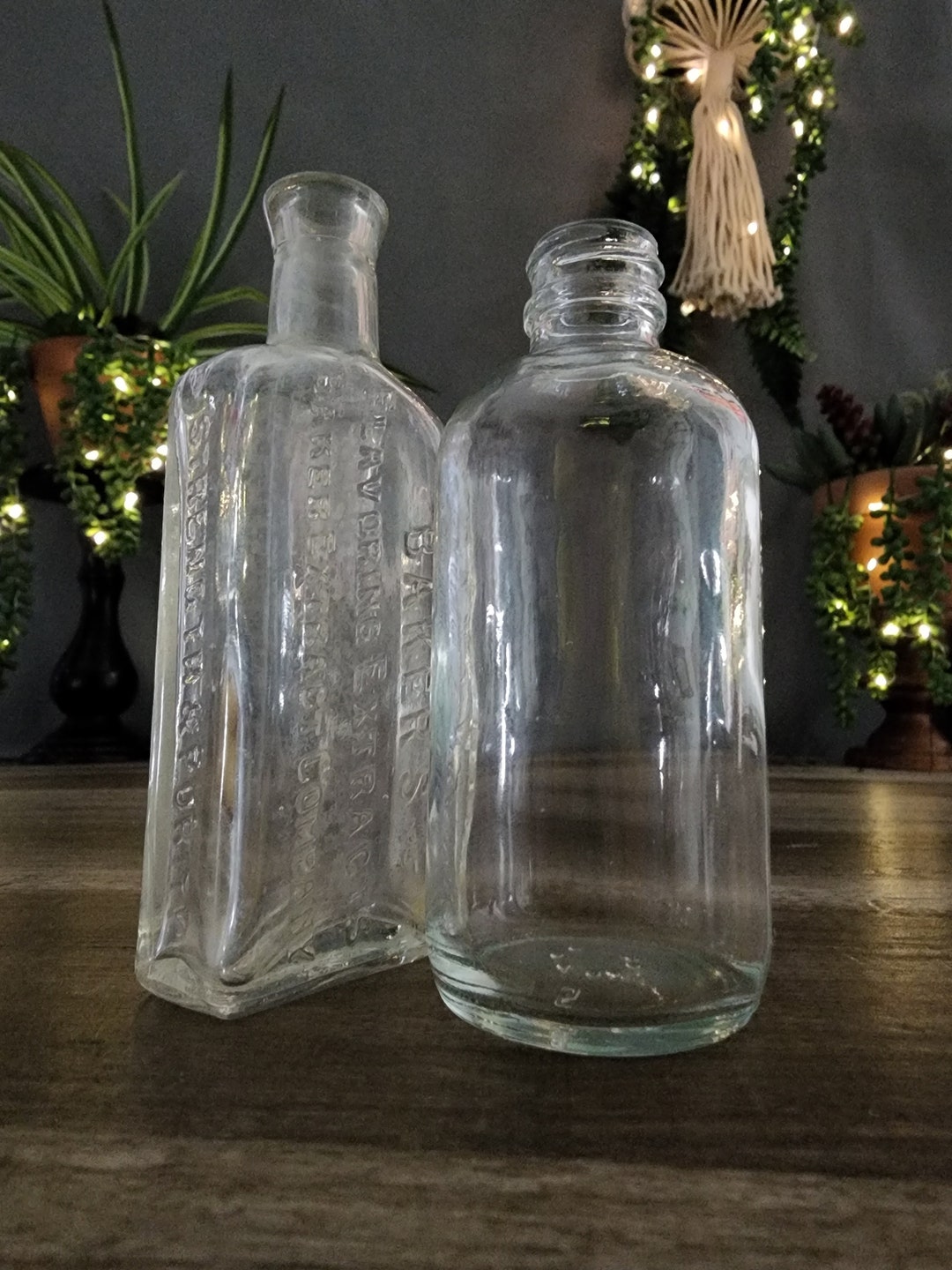 2 Glass Bottles Baker's Flavoring Extracts Bottle Full Etsy