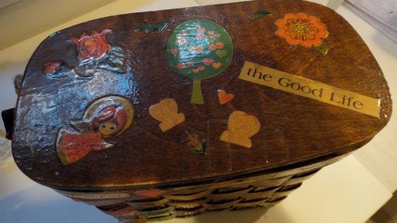 Vintage wooden picnic basket decoupage folk art flip lid fabric lined Caro Nan inspired purse with Kansas City shops from the era image 1