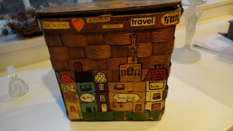 Vintage wooden picnic basket decoupage folk art flip lid fabric lined Caro Nan inspired purse with Kansas City shops from the era image 2