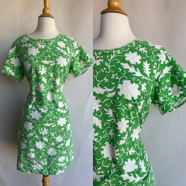 Vestido vintage de los años 60, corte A, manga corta floral verde claro y blanco con bolsillos