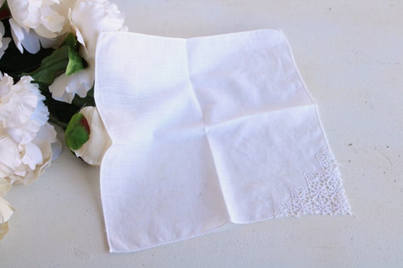 Vintage 1940s 1950s Handkerchief, White Lace Corn… - image 5