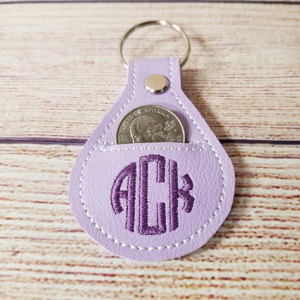 Monogram Quarter Keeper: Personalized quarter keychain / Embroidered key fob