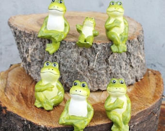 Vintage porcelain set of six sitting Frogs - Germany small figurines - vintage decor - Germany vintage - 1990s