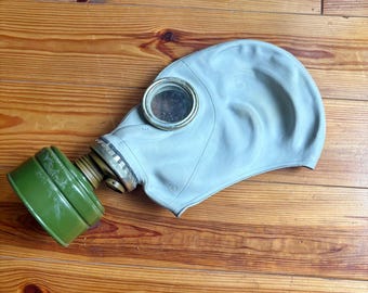 Máscara de gás GP-5 vintage com bolsa, respirador soviético de defesa civil, peça de colecionador para exibição de adereços militares.