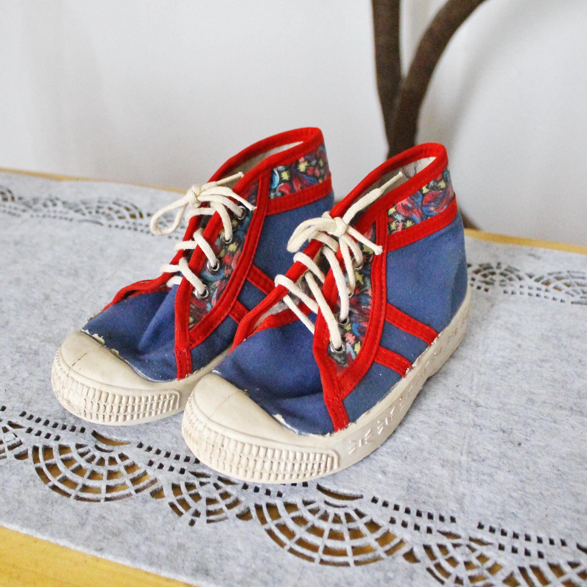 kids Euroヴィンテージ Vintage USSR Kids Sneakers - 11 Kids Size, Soviet Shoes, Retro