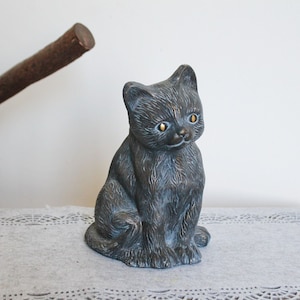 Vintage ceramic figurine Grey Cat - 8.3 inches - Germany statue - vintage Germany ceramic figurine - 1990s