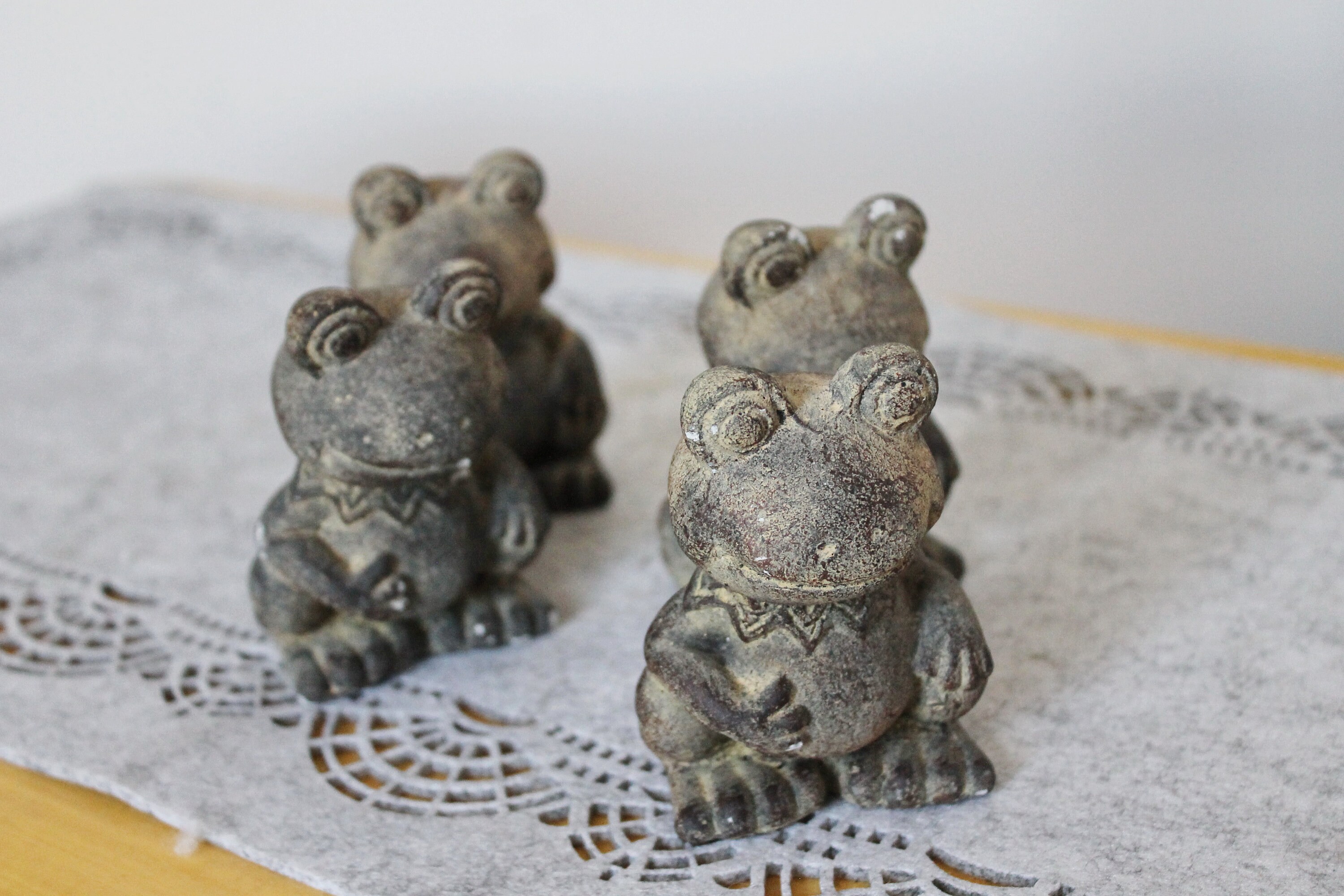 Lot De 3 Grenouilles Jouet Anciennes : 2 Western Germany, 1 Chine, Marque Gege