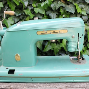 Vintage portable electrified sewing machine Tula model No. 1 made in the USSR 1958 Vintage Soviet TULA image 5