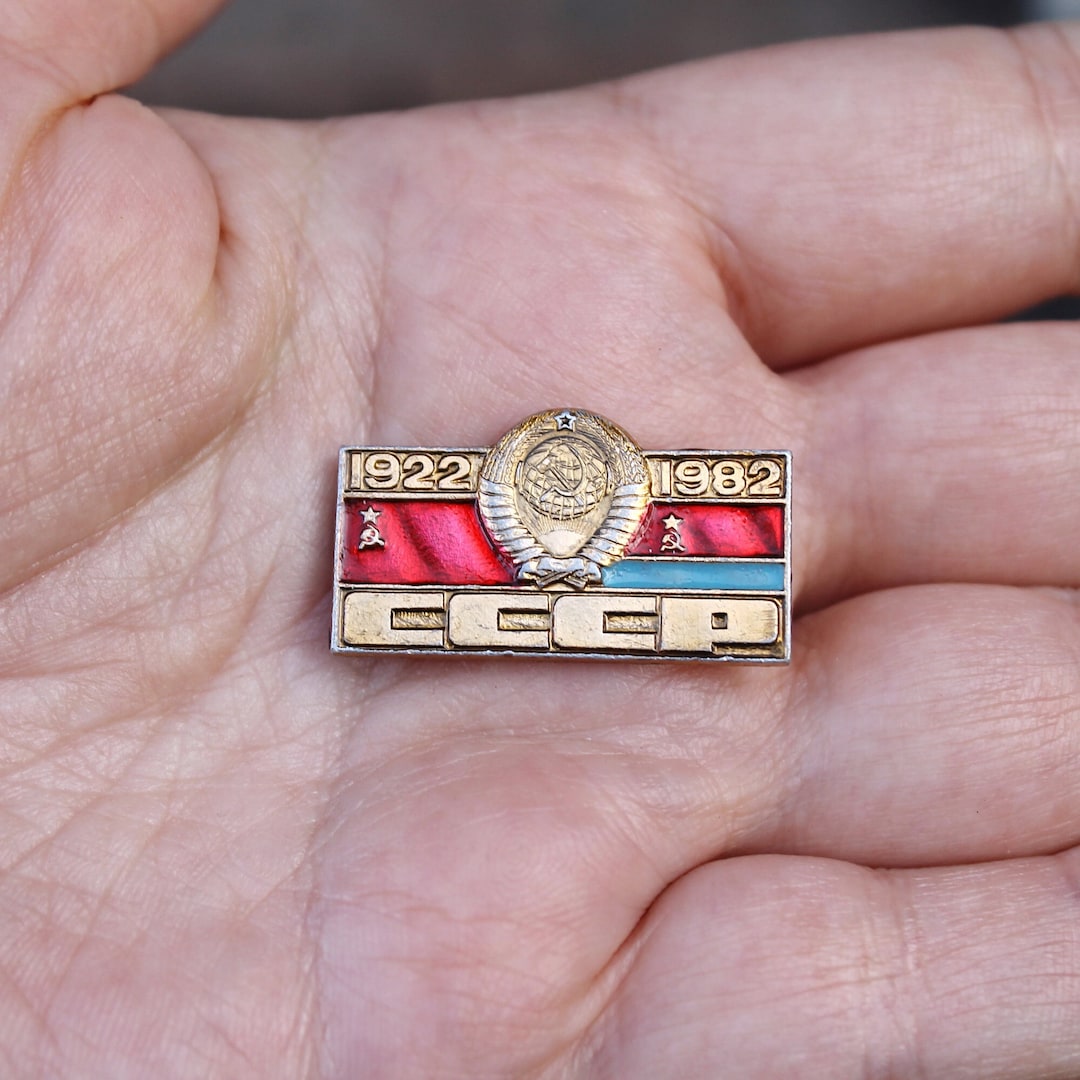 Vintage Soviet Ussr Pin Badge Ussr 1922 1982 Ussr Pin Vintage Soviet Badge 1980s Etsy Vintage Soviet Ussr Pin Badge Ussr 1922 1982 Ussr Pin Vintage Soviet Badge 1980s Etsy