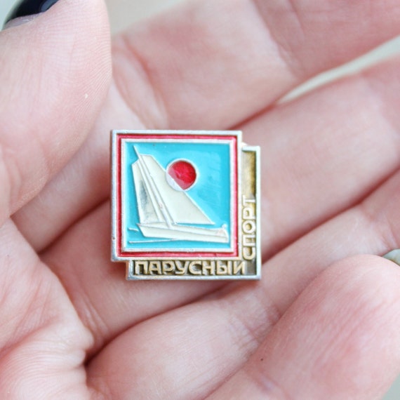 Vintage soviet USSR pin badge - Sailing - USSR pi… - image 1