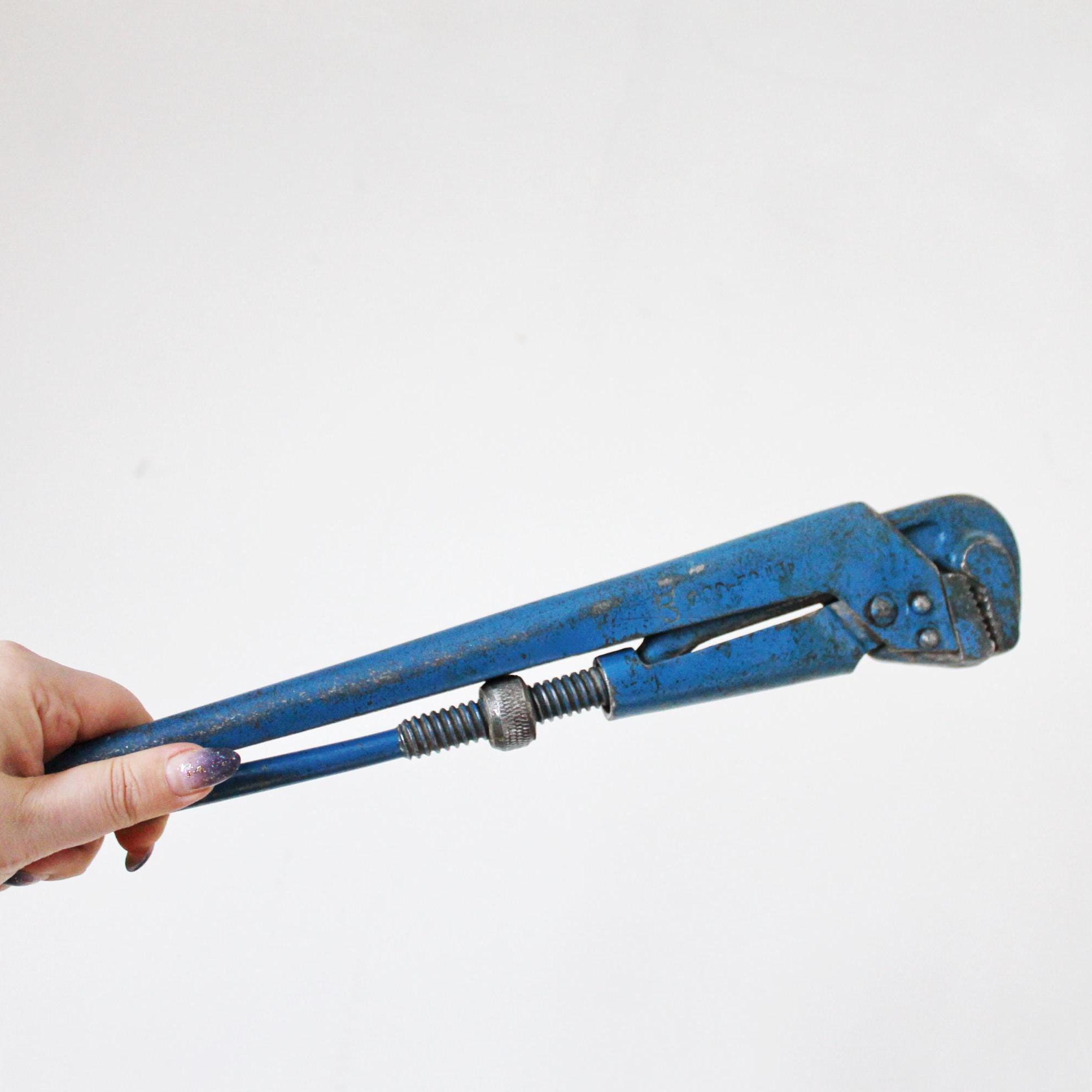 旧ソ連製 グジェリ Gzhel Made in USSR ライオン ピッチャー Vintage Old USSR Wrench - 15.7 Inches - Made in Soviet Union in