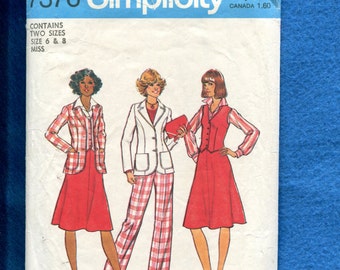 1970's Simplicity 7376 Retro Preppy Blazer Pants & Skirt Pattern Sizes 6..8 UNCUT