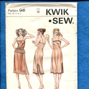 1970&#39;s Kwik Sew 941 Lace Trimmed Slips & Camisole Pattern Size XS..S..M.