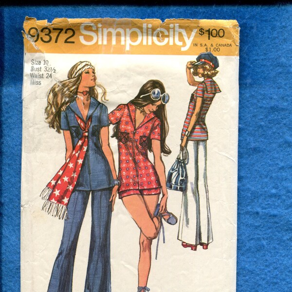 1971 Simplicity 9372 Sexy Sailor Collar Tops with Zipper Fronts Bell Bottoms & Short Shorts Size 10