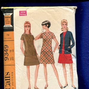 1960&#39;s McCall&#39;s 9349 Retro Preppy Dress & Cardigan Jacket Size 12