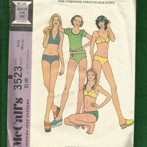 1973 McCalls 3523 Retro 70&#39;s Bikini&#39;s met Halter Top & Tee Shirt Maten 10..12