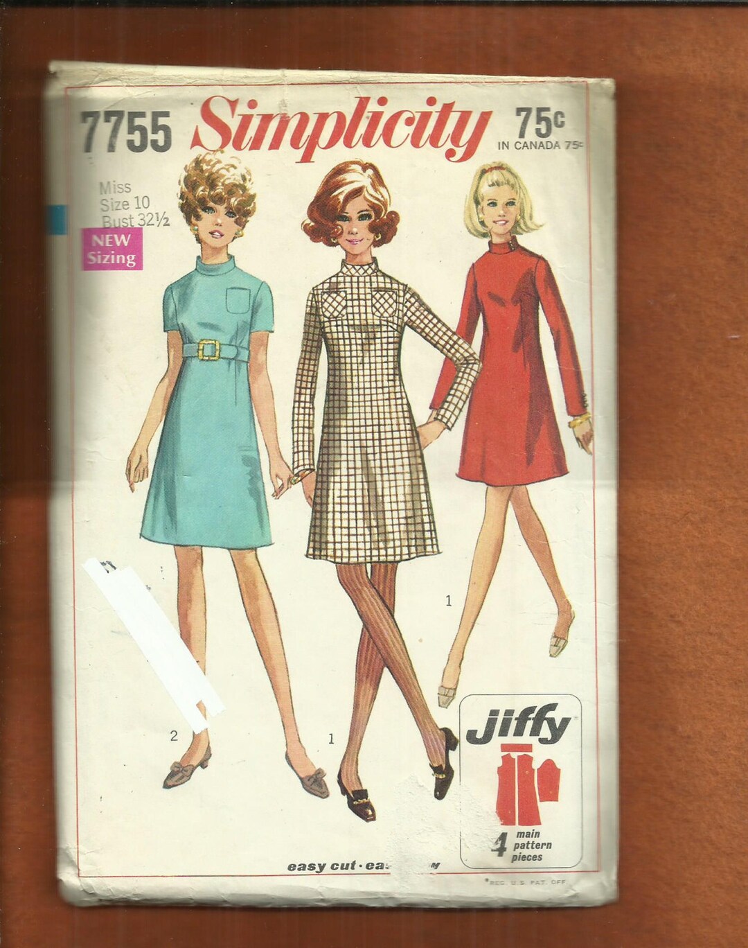 1968 Simplicity 7755 Chic Mini A-line Dresses With Beam Me up Pockets ...