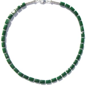 Dark Green Taiwan Jade Gemstone and Pearl Necklace