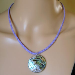 Adjustable Lavender Macramé Necklace with Abalone Pendant