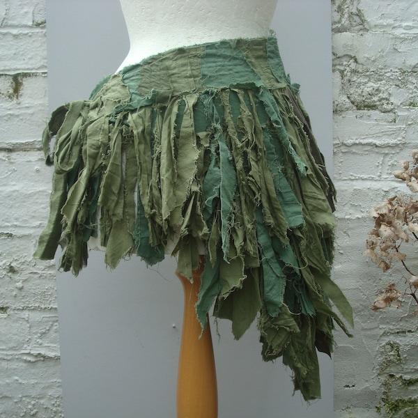 Agitation verte en lambeaux, surjupe de fée, robe de festival, fabriquée au Royaume-Uni