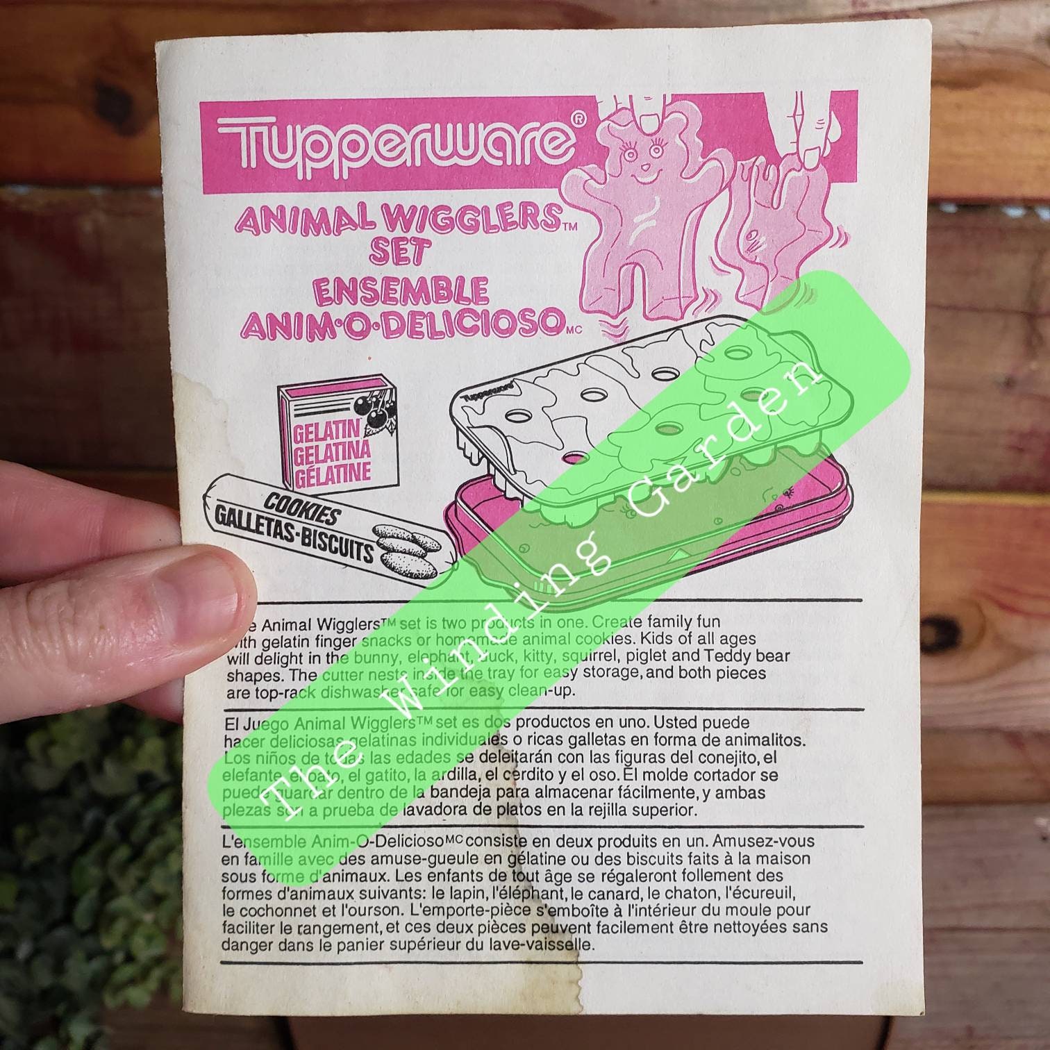 Tupperware Animal Wigglers Jello or Cookie Mold 2553a-1 23 