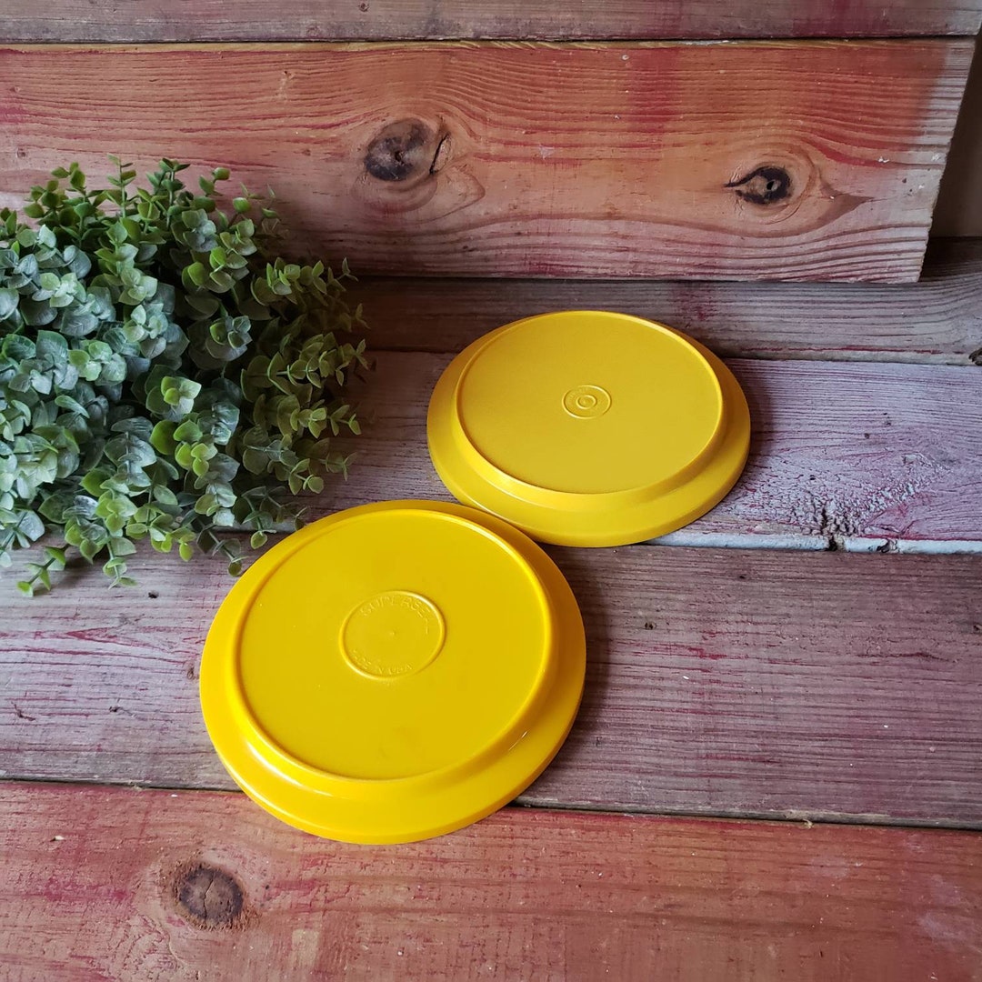 Replacement Lids Tupperware or Superseal Yellow Sealnserve Lids