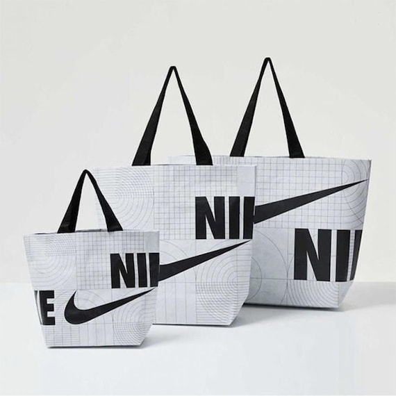 nike store bag